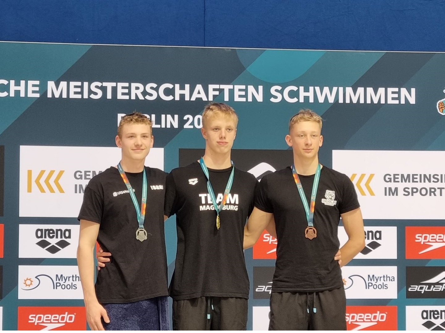 Arne Schubert gewinnt die Goldmedaille über 1500m Freistil bei den Deutschen Jahrgangsmeisterschaften
